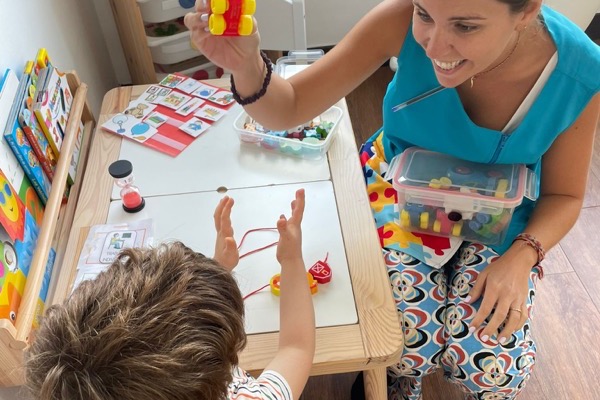 Sesión de terapia multidisciplinar individualizada